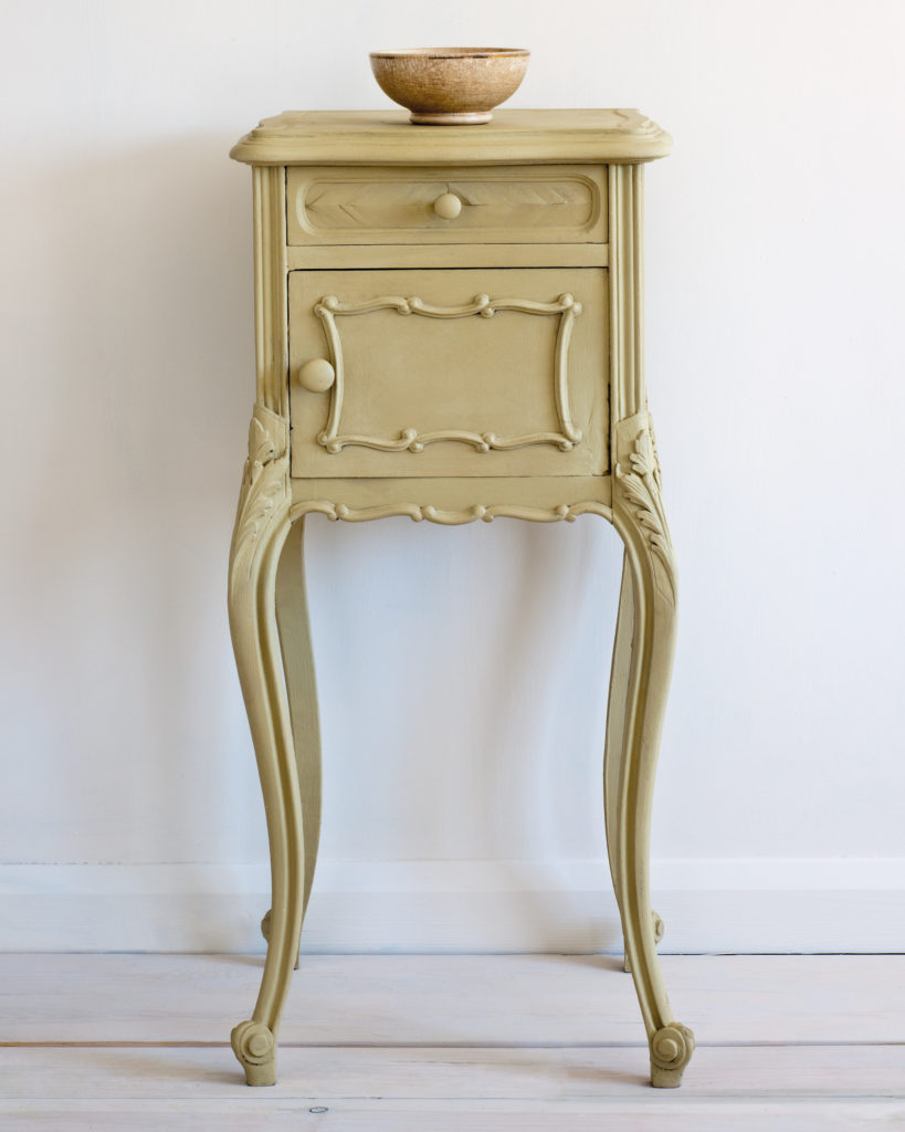 Annie Sloan Chalk Paint in Versailles - FrenchWillow